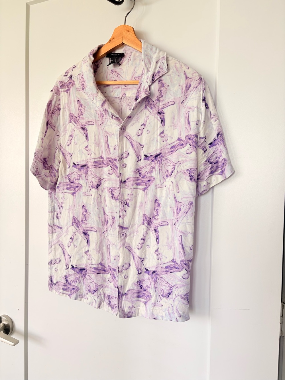 Light Cream & Lavender Short-Sleeve Vacation Shirt